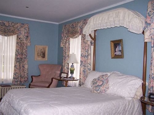Montague Inn Сагино Экстерьер фото